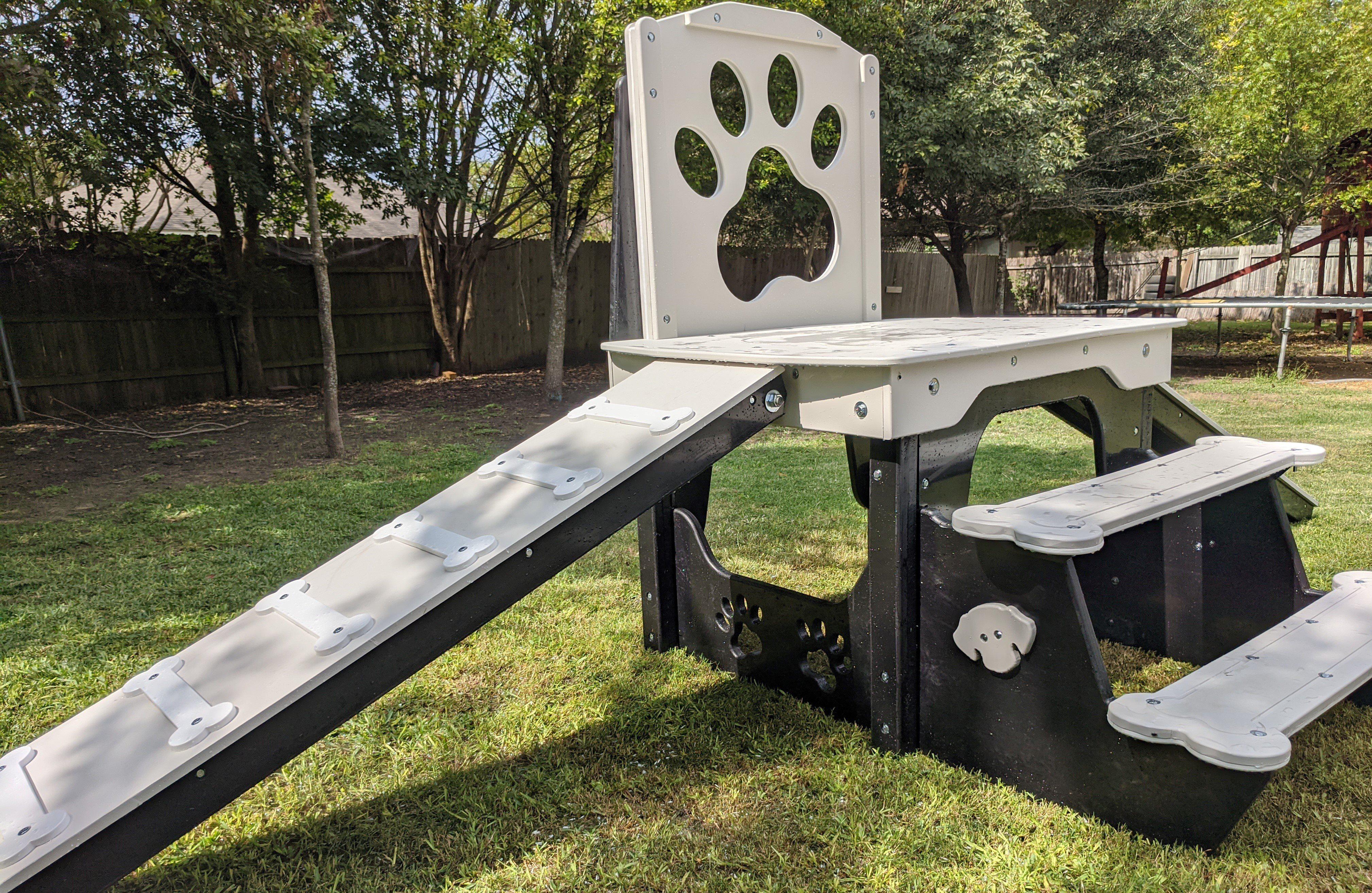 Puppy Scapes HDPE - Hi Density Polyethylene Double Ramp w/Paw Print