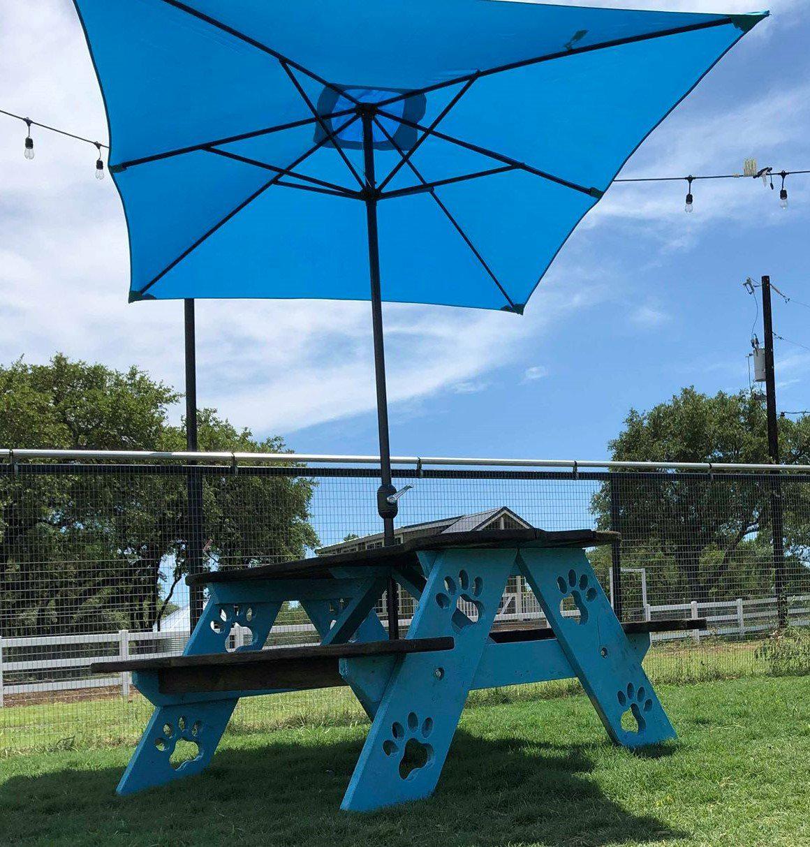 Puppy Scapes Picnic Table